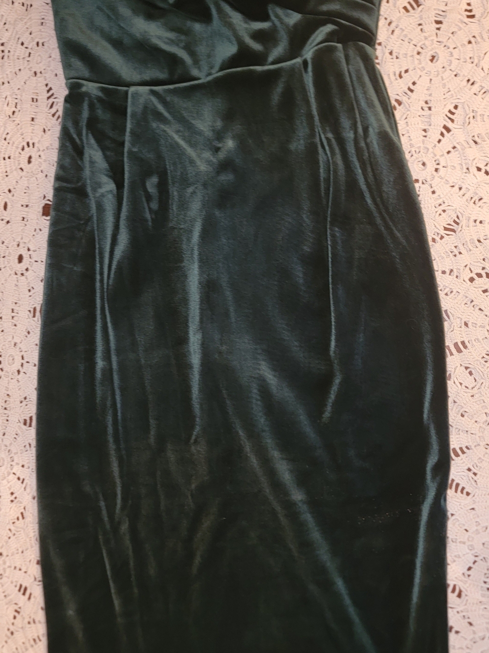 Express Strapless Velvet Dress in Dark Green